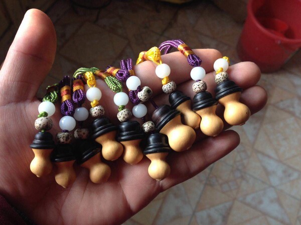 醉雅居 天然 小葫芦 虫具 镶口蒙心 小虫具捻 吊坠 挂饰