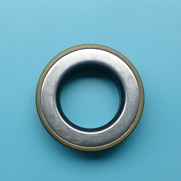 洋马收割机配件 洋马aw50 70 82 85半轴油封 驱动轮油封国产