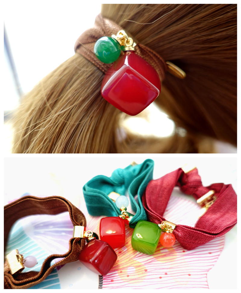 South Korean imports of hair ornaments with paragraph Az resin block button- knotted rubber band hair rope hair ring rope bracelet do