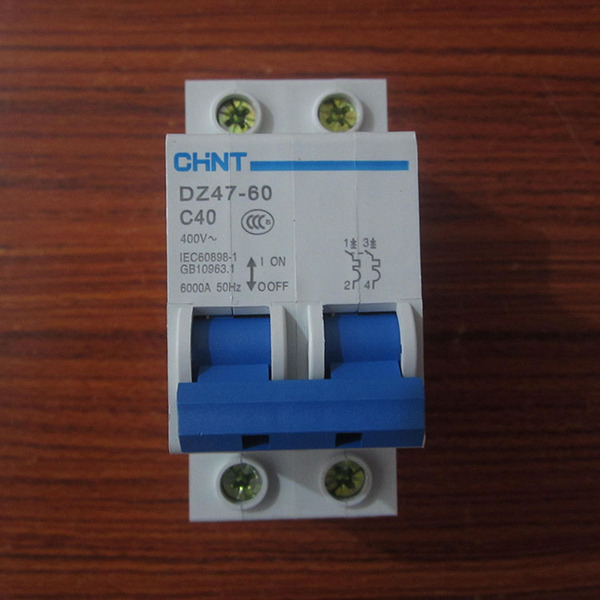 正品正泰单相总主开关2p32a40a60a家用套房空气开关保护断电路器