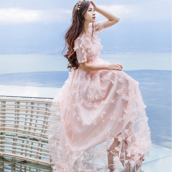 海边度假三亚沙滩裙长裙v领短袖公主裙海边婚纱摄影长款连衣裙女