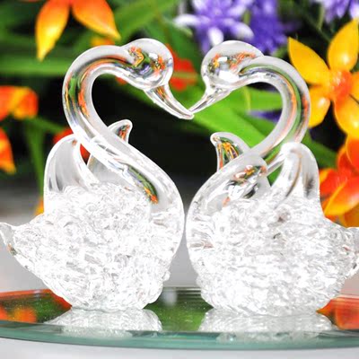 圣诞七夕,结婚一对可爱时尚拉丝玻璃水晶爱情天鹅摆件玻璃工