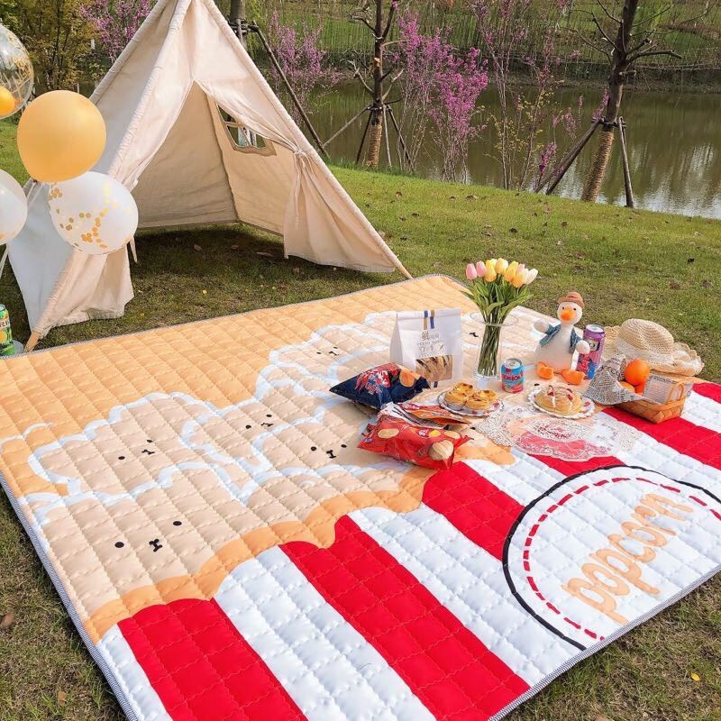 ins net red picnic thảm chống thấm nước cho trẻ em đi chơi bãi biển thảm du lịch ngoài trời đi chơi thảm chống ẩm - Thảm chống ẩm / Mat / Gối