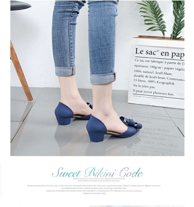Xiao Yangs rỗng phụ nữ giày đi biển giày đi biển giày nhựa chống trượt thạch không thấm nước thoải mái thoáng khí với nơ - Rainshoes
