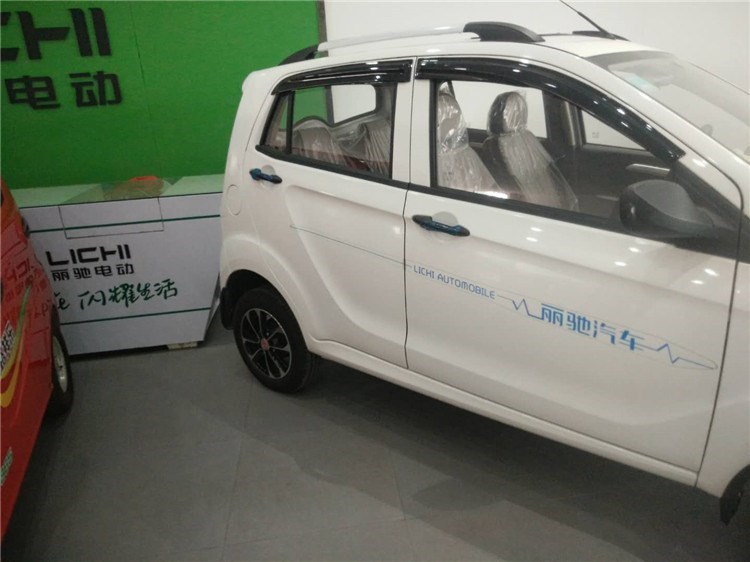 Daojue Trailblazer S Vận hành mát mẻ Yue lái xe điện đi mưa lông mày cửa sổ chống mưa dải mưa - Mưa Sheld