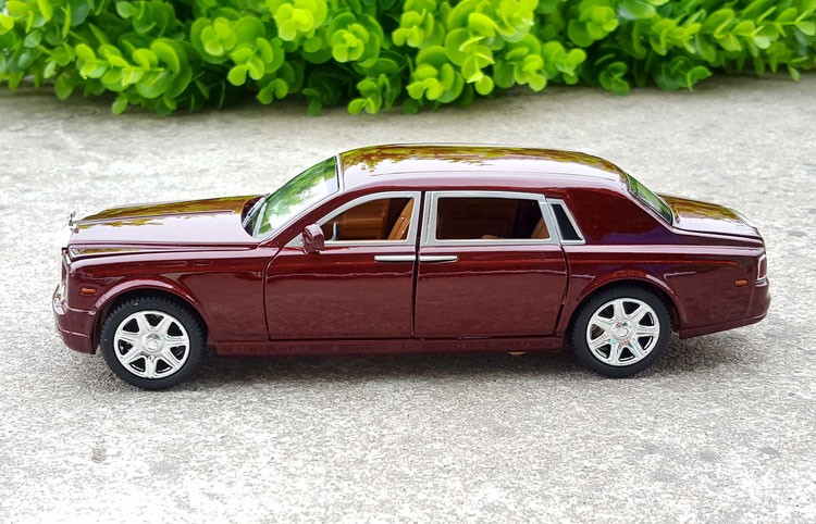 1:24 Rolls-Royce Phantom mô hình xe hợp kim mô phỏng mô hình xe hơi bằng kim loại âm thanh và ánh sáng kéo lại ô tô đồ chơi - Chế độ tĩnh