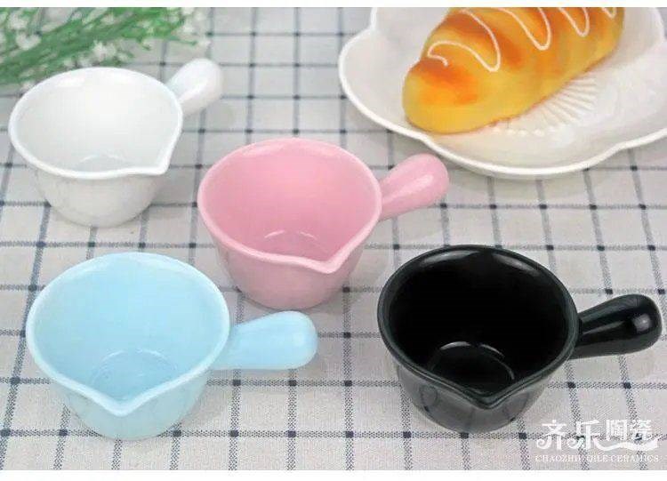 Màu sắc cốc đựng sữa nhỏ kiểu Nhật có tay cầm, nồi làm sữa chua bằng sứ, bình đựng sữa, thìa đánh sữa nhỏ, cốc đựng sữa cà phê, gia vị thiết bị - Cà phê