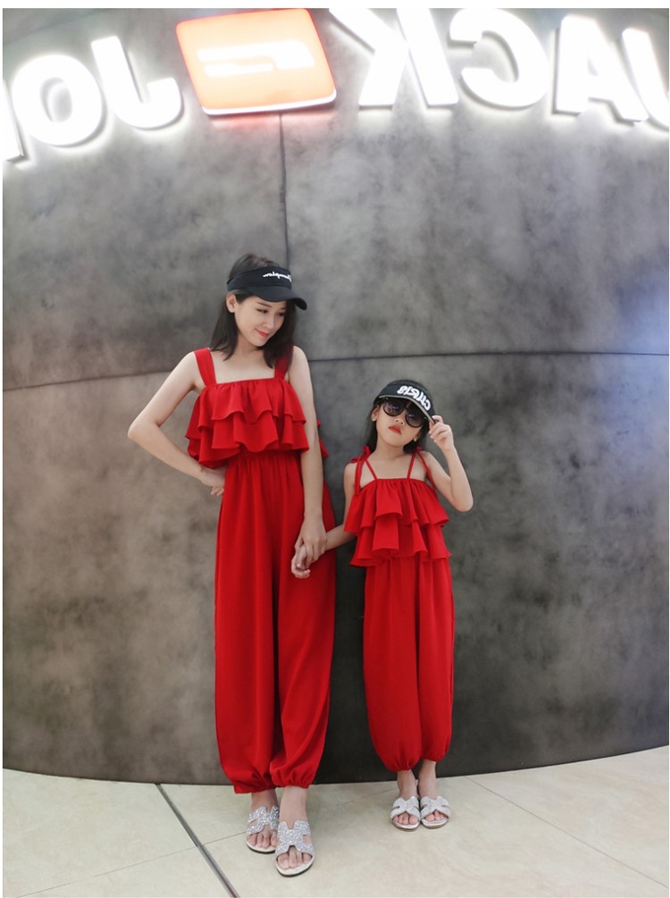 Một mảnh phù hợp với thời trang phong cách phương tây quần lưới hợp thời trang dây treo quần dài mùa hè mới chân mẹ và con gái quần rộng bố mẹ màu đỏ 2020 - Trang phục dành cho cha mẹ và con