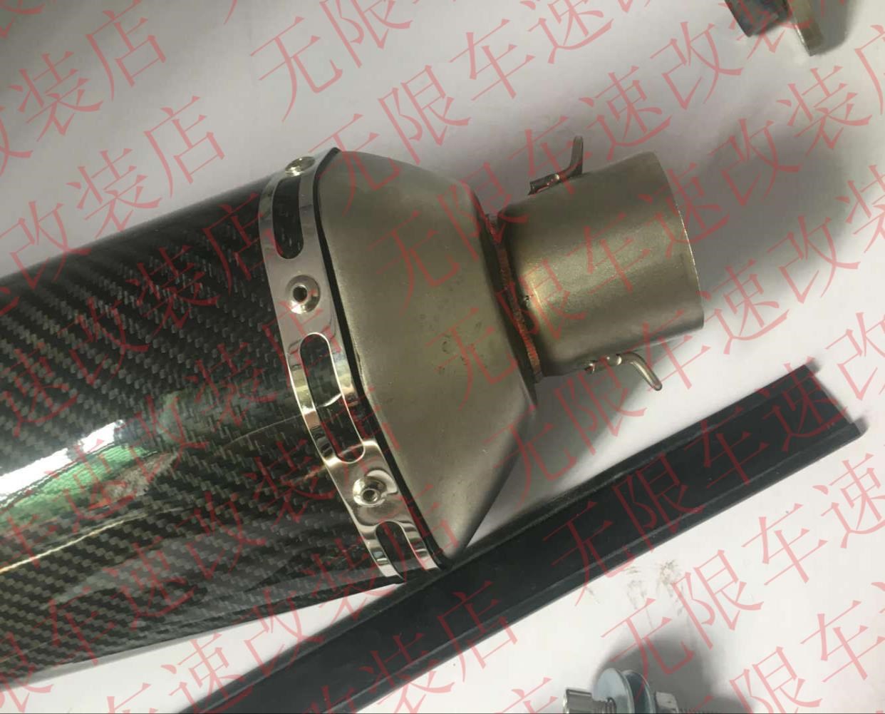 Thích hợp cho YZF150 R15 cải tiến ống xả Scorpion hoàn toàn bằng sợi carbon Ống xả ống xả R15 - Ống xả xe máy