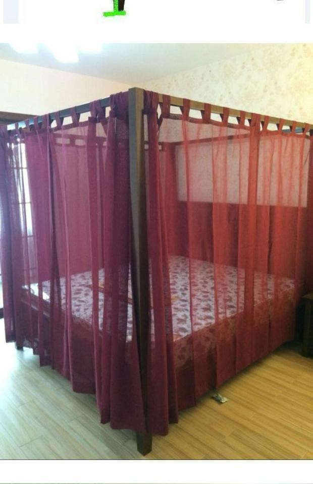 Phong cách Đông Nam Á Trung Quốc bốn hậu có màn trang trí giường sling rượu vang đỏ vải lanh mịn trang trí đám cưới rèm chống muỗi - Bed Skirts & Valances