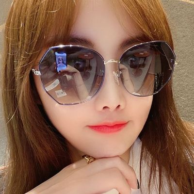 墨镜女新款韩版网红同款ins眼镜女圆脸偏光防紫外线开车专用显廋