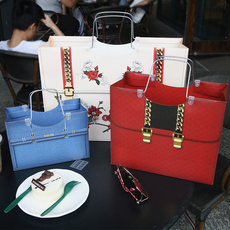 Бумажные крафт пакеты 高档手提袋包购物袋环保手提袋手拎化妆品袋子ins礼品袋定做印刷