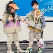 Nam và nữ dụng cụ áo khoác Hàn Quốc 2019 mùa thu mới cho trẻ em áo khoác trùm đầu áo khoác phiên bản lớn của áo gió - Áo khoác
