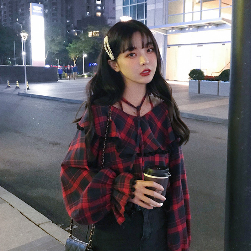 娃娃领格子衬衫女设计感小众早秋甜美可爱露肩喇叭袖...