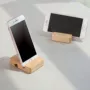 Nhật Bản Desktop giữ điện thoại đứng sáng tạo phẳng gắn khung lười biếng đầu giường điện thoại kệ gỗ phổ Sống - Phụ kiện điện thoại di động ốp lưng realme 6