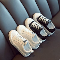 Белая обувь для мальчиков, дышащие универсальные детские кроссовки, из натуральной кожи, коллекция 2021, осенняя