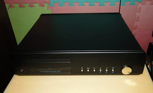 Британский DCS P8I SACD/CD Turntable, Decoding и Front -Stage CD -машина 230 В напряжение