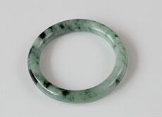 Украшения на шею 80年代的老翡翠手镯