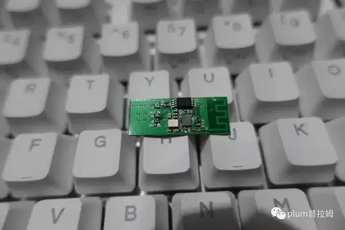 Niz Static Dual -Mode Keyboard Выделен новый адаптер Bluetooth