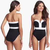 Châu Âu và Hoa Kỳ phụ nữ mới mặc bikini áo tắm gợi cảm V sâu trắng đen kết hợp áo tắm tam giác bikini nữ một mảnh - Bikinis áo tắm sexy