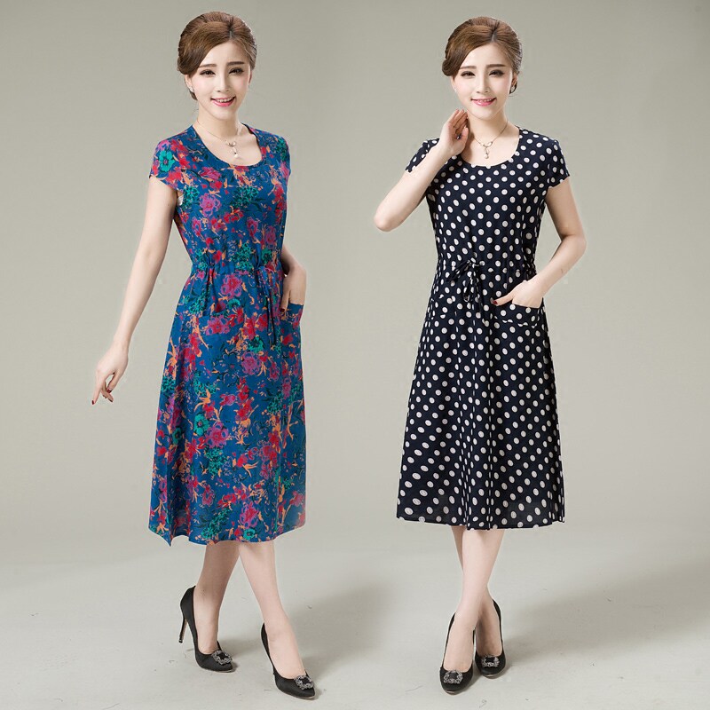 2018 mùa hè mới trung niên phụ nữ ăn mặc bông lụa phần dài hoa kích thước lớn mẹ váy dài váy