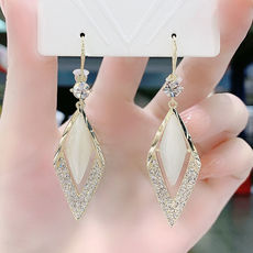 Серьги 2023新款高级感猫眼石几何耳环高级菱形耳坠修饰脸型圆脸显瘦耳饰