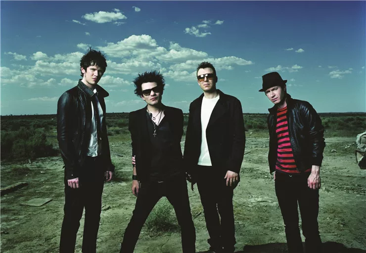 Фоторамка с изображением My Chemical Romance/SUM 41/Simple Plan/Blink-182 в стиле рок постер рисунок
