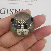 Темно-коричневый