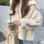 Mùa thu và mùa đông Hàn Quốc phụ nữ sừng áo khóa xoắn áo len áo len dày bên ngoài áo len áo sơ mi nữ áo ghi lê len