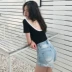 Mùa hè 2018 mới giảm béo thon gọn ngắn tay áo ngắn tay cẩn thận máy backless hit màu áo thun đáy quần áo nữ Áo phông