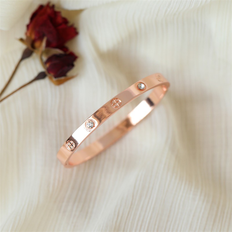 Rose GoldKorean fashion ins Bracelet female New products temperament Versatile Simplicity rose gold Bracelet alloy love lovers Hand jewelry