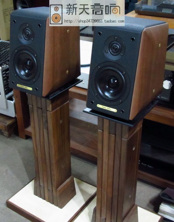 sonus faber toy bookshelf