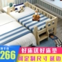 Phòng trẻ em với giường riêng biệt hàng rào vật trẻ em giường gỗ giường ngủ giường cũi bé mở rộng giường đầu giường khâu tùy chỉnh - Giường giường nối mi