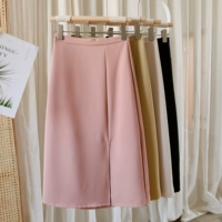 Длинная весенняя однотонная юбка, средней длины, коллекция 2021, с акцентом на бедрах