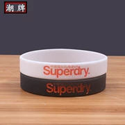Thương hiệu đường phố Anh Superdry cực kỳ khô silicone vòng đeo tay thể thao thủy triều nam đường phố vòng đeo tay chữ đen