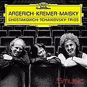 [Бронирование] Agric Klemer Clameroskinskoskovich: Троекратная партия пианино