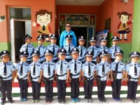 Cảnh sát nhỏ quần áo cảnh sát trẻ mẫu giáo hiệu suất nhỏ cảnh sát giao thông hiệu suất đồng phục trẻ em cảnh sát chơi đạo cụ quần áo tập nhảy