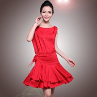 Красные леггинсы