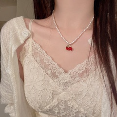 秋冬温柔珍珠樱桃项链女轻奢小众气质脖颈链甜美高级感设计锁骨链