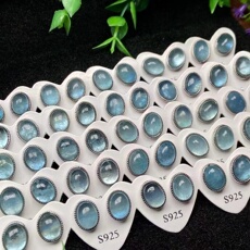 Серьги 天然海蓝宝耳钉s925银针镶嵌防过敏颜色淡雅清新晶体通透