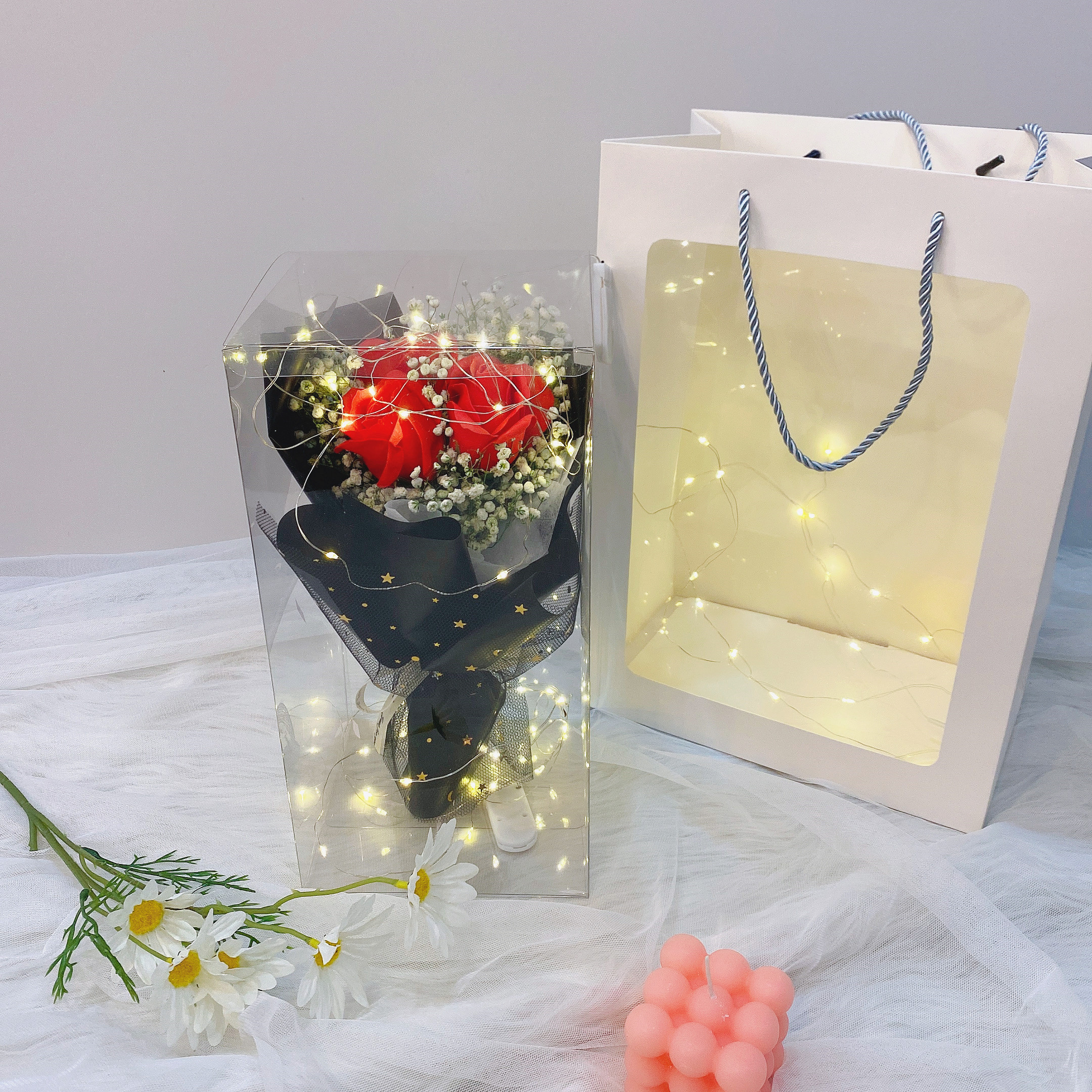 Small Red Rose520 Bouquet  Immortal flower rose Gift box Send girlfriend confidante birthday practical Internet celebrity graduation gift