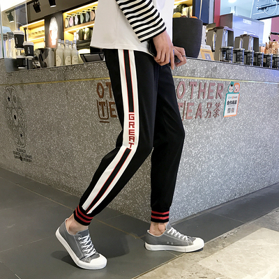 Mùa xuân và mùa hè feet Slim cá tính giản dị của nam giới chín quần Hàn Quốc phiên bản của phong cách Harajuku sinh viên thể thao quần 9 điểm quần dài nam Crop Jeans