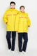 Желтый пуховик