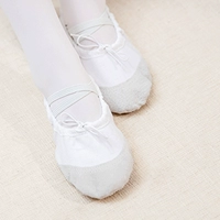 Белая [танцевальная обувь]