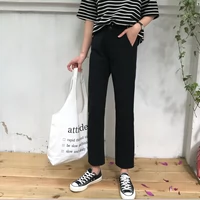 Thu đông 2018 phiên bản mới của Hàn Quốc quần lưng cao màu đen giản dị quần dài sinh viên chín điểm quần jeans nữ dáng lửng hoang dã quần jean ống đứng nữ đẹp
