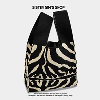 Черная татуировка