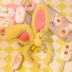 Disney Bunny Chicken Bunny Chicken Doll Đồ chơi sang trọng Nhật Bản Dễ thương Phim hoạt hình dễ thương Phục sinh Piyo Nữ - Đồ chơi mềm xe đồ chơi cho bé Đồ chơi mềm