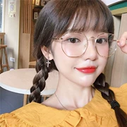 Kính gọng kính đỏ phiên bản nữ Hàn Quốc mặt tròn kim loại mặt lớn là gương phẳng mỏng đồng bằng kính Yan Harajuku - Kính khung