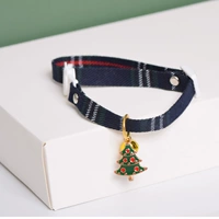 Зеленая рождественская елка