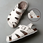 Giày Baotou nút chai dép nam mùa hè Rome hai lỗ giày lái xe cỡ lớn đôi giày đi biển dép nữ - Sandal